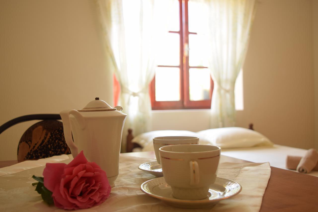 La Casa Di Nonna Apartment Qeparo Luaran gambar